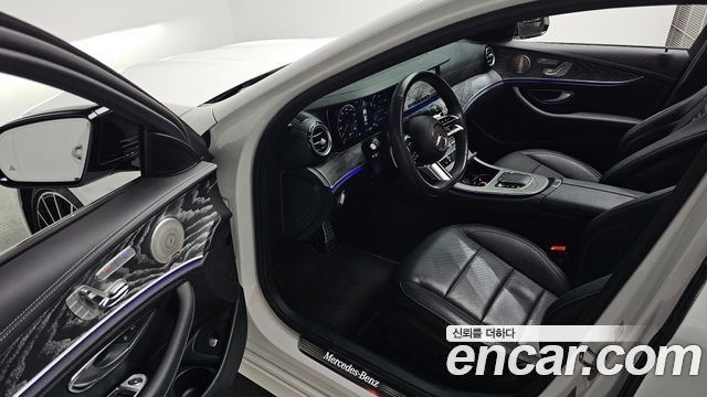 Mercedes-Benz E-Class E350 4MATIC AMG Line
