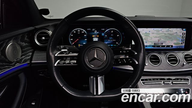 Mercedes-Benz E-Class E350 4MATIC AMG Line