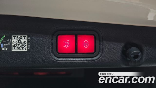 Mercedes-Benz E-Class E350 4MATIC AMG Line