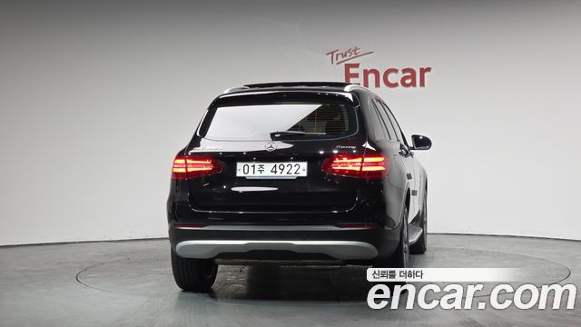 Mercedes-Benz GLC-Class GLC350e 4MATIC Premium