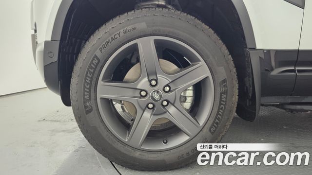 Land Rover Defender 110 P300 X-Dynamic SE