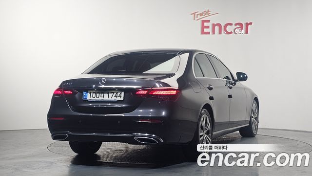 Mercedes-Benz E-Class E250 Avantgarde