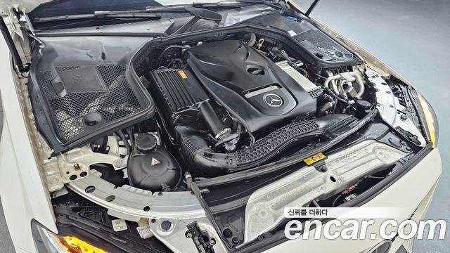Mercedes-Benz C-Class C200 Coupe