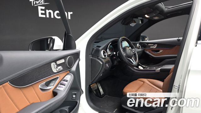 Mercedes-Benz GLC-Class GLC300 4MATIC