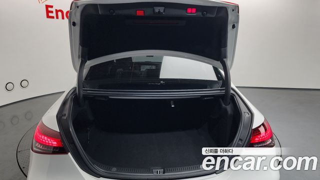 Mercedes-Benz E-Class E250 Avantgarde