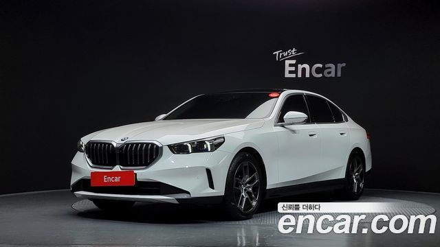 BMW 5-Series 520i