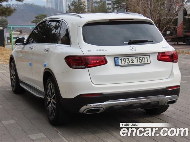 Mercedes-Benz GLC-Class GLC220 d 4MATIC