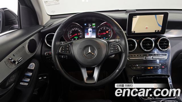 Mercedes-Benz GLC-Class GLC350e 4MATIC Premium