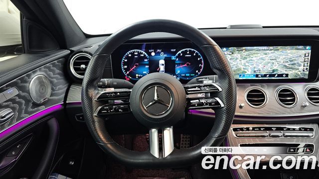 Mercedes-Benz E-Class E350 4MATIC AMG Line