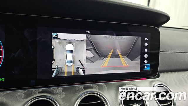 Mercedes-Benz E-Class E350 4MATIC AMG Line