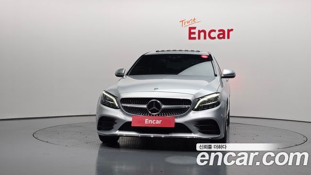 Mercedes-Benz C-Class C200 AMG Line