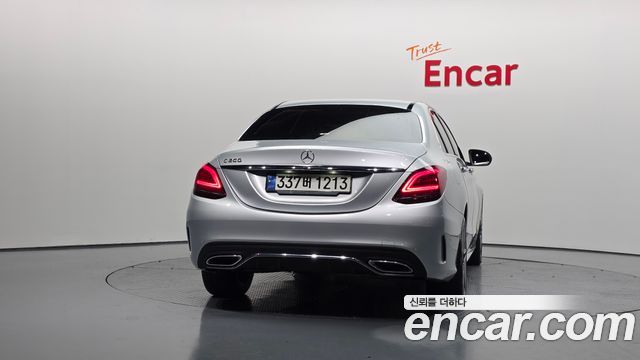 Mercedes-Benz C-Class C200 AMG Line