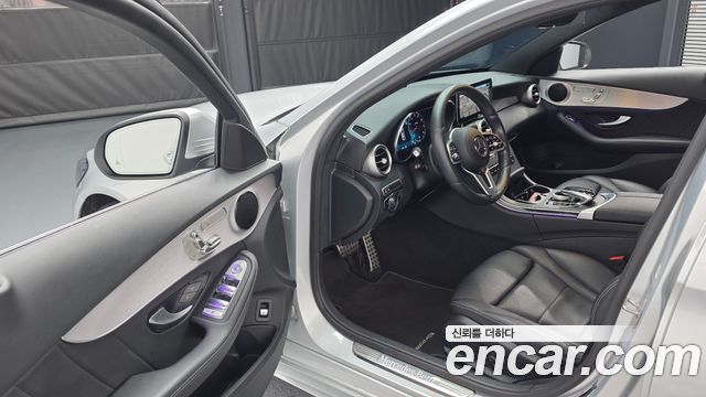 Mercedes-Benz C-Class C200 AMG Line