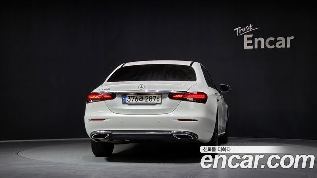 Mercedes-Benz E-Class E250 Avantgarde