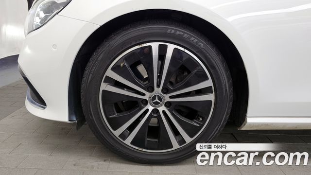 Mercedes-Benz E-Class E250 Avantgarde