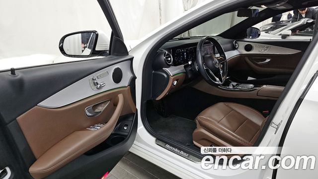 Mercedes-Benz E-Class E250 Avantgarde