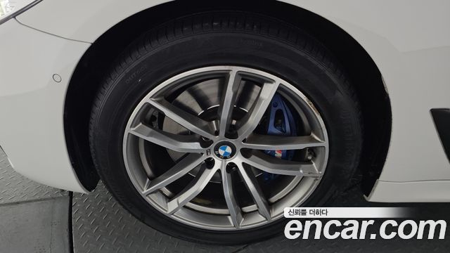 BMW 5-Series 530i M Sport Package