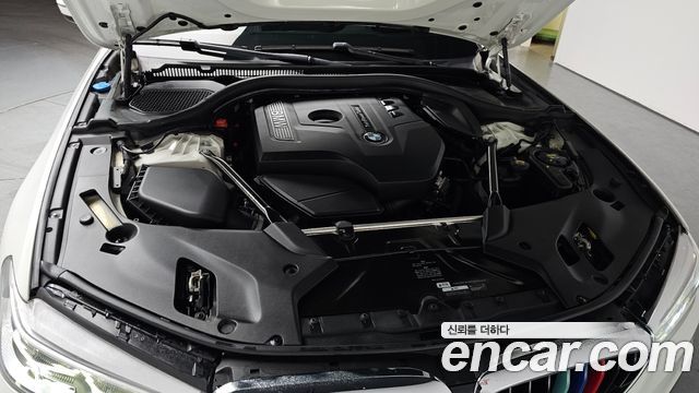 BMW 5-Series 530i M Sport Package