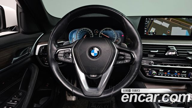 BMW 5-Series 530i M Sport Package