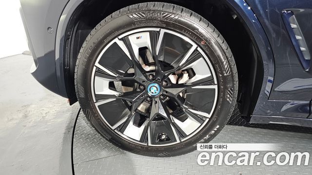 BMW iX3 M Sports