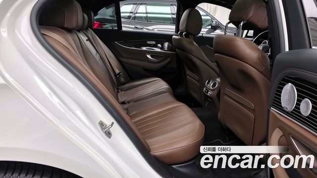 Mercedes-Benz E-Class E450 4MATIC Exclusive
