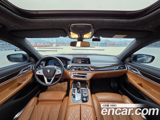 BMW 7-Series 740Li xDrive Design Pure Excellence