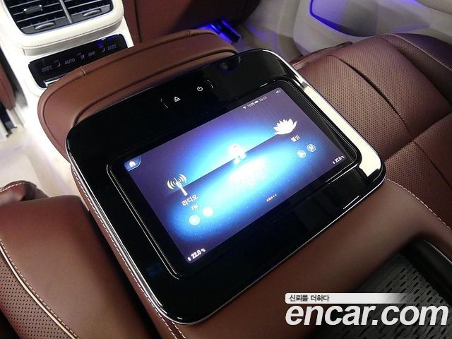 Mercedes-Benz GLS-Class Maybach GLS600 4MATIC Manufakur