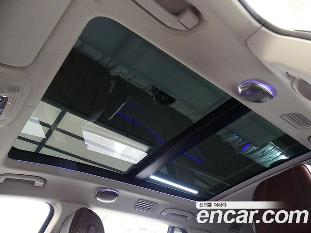 Mercedes-Benz GLS-Class Maybach GLS600 4MATIC Manufakur