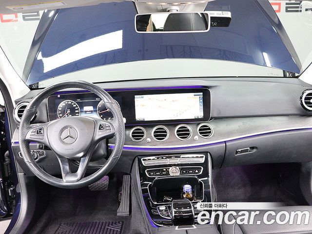 Mercedes-Benz E-Class E300 Avantgarde