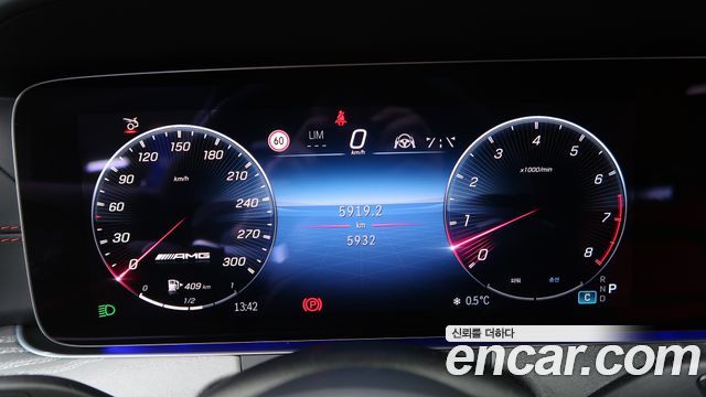Mercedes-Benz AMG GT 4Door 43 4MATIC+ Great White