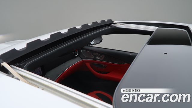 Mercedes-Benz AMG GT 4Door 43 4MATIC+ Great White