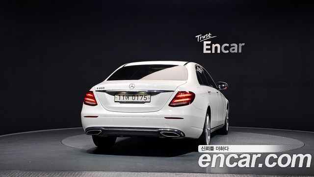 Mercedes-Benz E-Class E200 Avantgarde