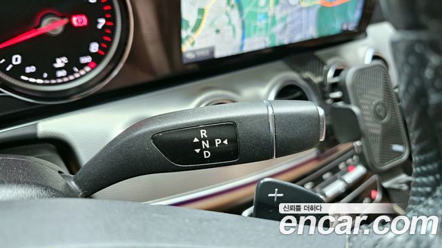 Mercedes-Benz E-Class E200 Avantgarde
