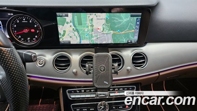 Mercedes-Benz E-Class E200 Avantgarde
