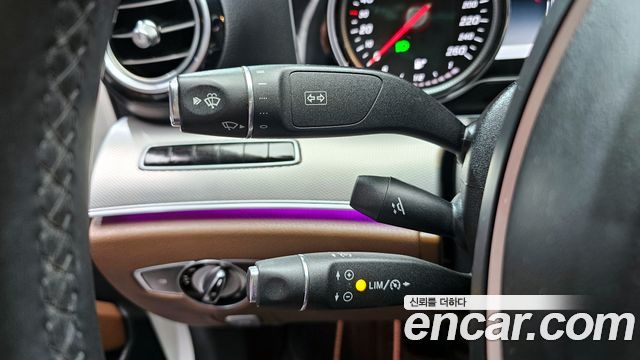Mercedes-Benz E-Class E200 Avantgarde