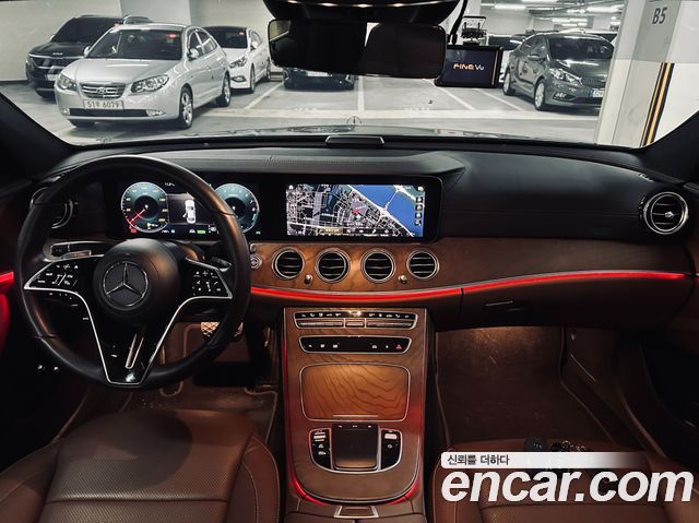 Mercedes-Benz E-Class E300e 4MATIC Exclusive