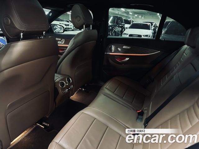 Mercedes-Benz E-Class E300e 4MATIC Exclusive
