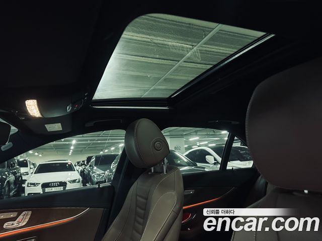 Mercedes-Benz E-Class E300e 4MATIC Exclusive