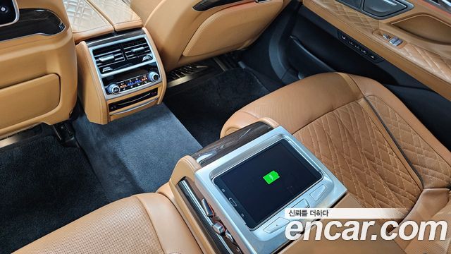 BMW 7-Series 740Li xDrive Design Pure Excellence
