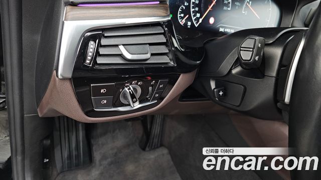 BMW Gran Turismo 640i xDrive Luxury