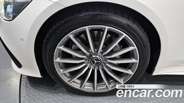 Mercedes-Benz AMG GT 4Door 43 4MATIC+