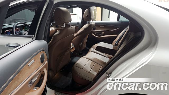 Mercedes-Benz E-Class E250 Exclusive