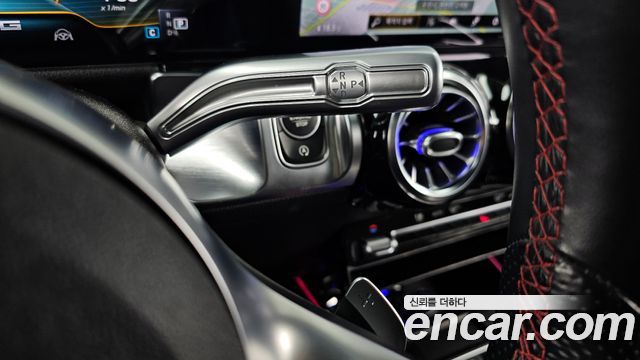 Mercedes-Benz GLB-Class AMG GLB35 4MATIC