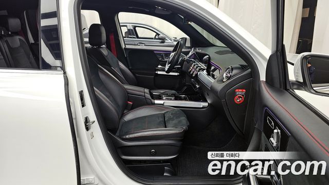 Mercedes-Benz GLB-Class AMG GLB35 4MATIC
