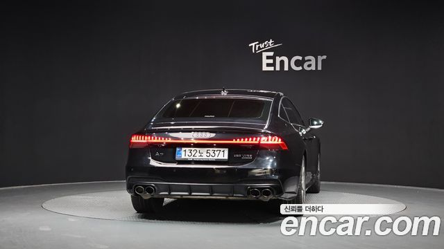 Audi A7 55 TFSI Quattro Premium