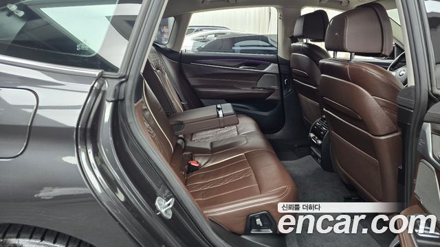BMW Gran Turismo 640i xDrive Luxury