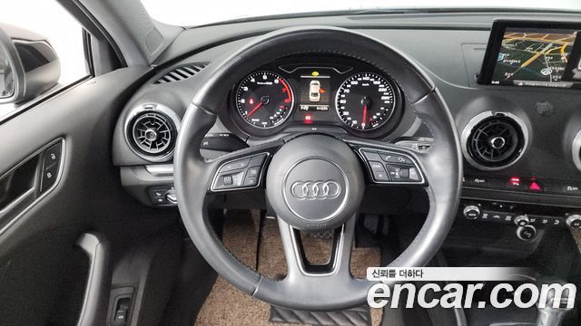 Audi Nyu A3 40 TFSI