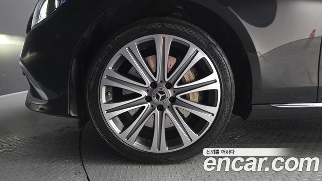 Mercedes-Benz E-Class E450 4MATIC Exclusive