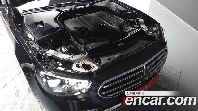 Mercedes-Benz E-Class E450 4MATIC Exclusive