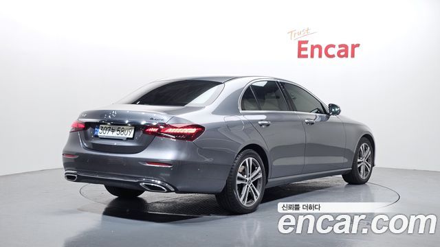 Mercedes-Benz E-Class E350 4MATIC Avantgarde
